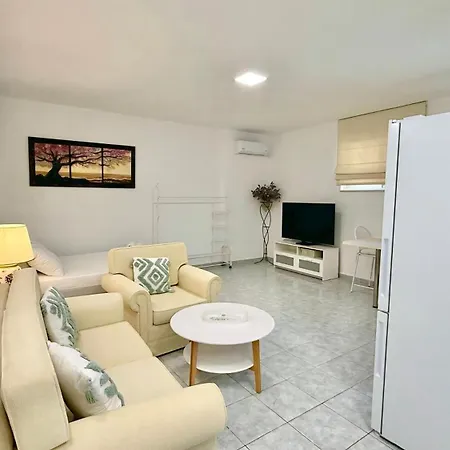 Andrianna's Garden * Каламата