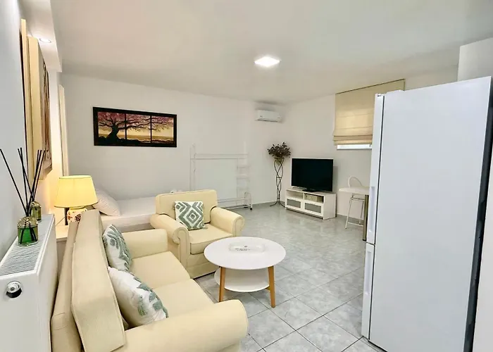 Andrianna's Garden * Kalamata